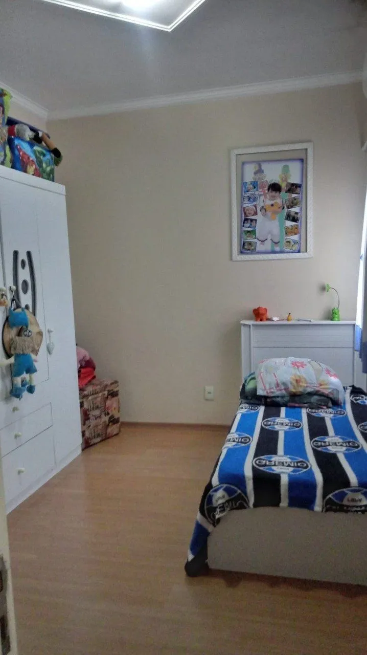 Imagem Casa sobrado semi mobiliado, 3 dormitórios, 1 suíte master, vagas de garagem, Bairro Parque da matriz