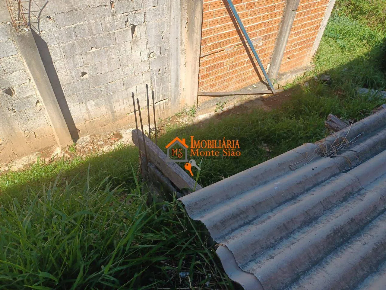 Imagem Terreno à venda, 136 m² por R$ 130.000,00 - Portal dos Gramados - Guarulhos/SP