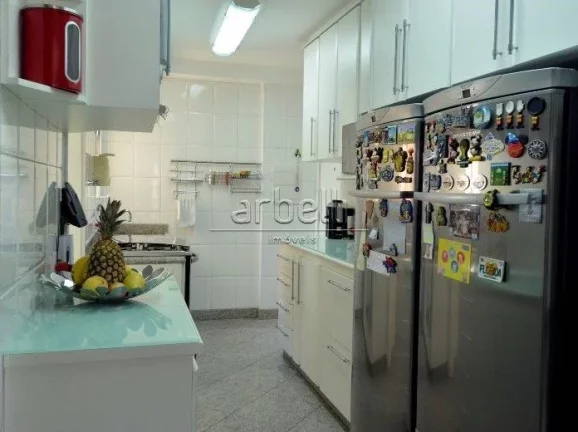 Imagem Apartamento com 190 metros quadrados, 3 dormitórios sendo todos suítes, sala íntima de TV, sala c...