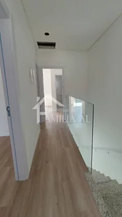 Imagem GEMINADO COM 1 SUÍTE + 2 QUARTOS NO BOM RETIRO