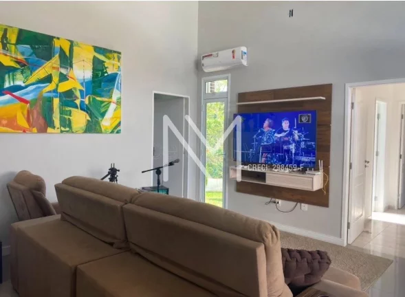 Imagem Chácara à Venda 1.493m² - Casa térrea 3 Quartos 2 Suítes - Zona Norte - SJC