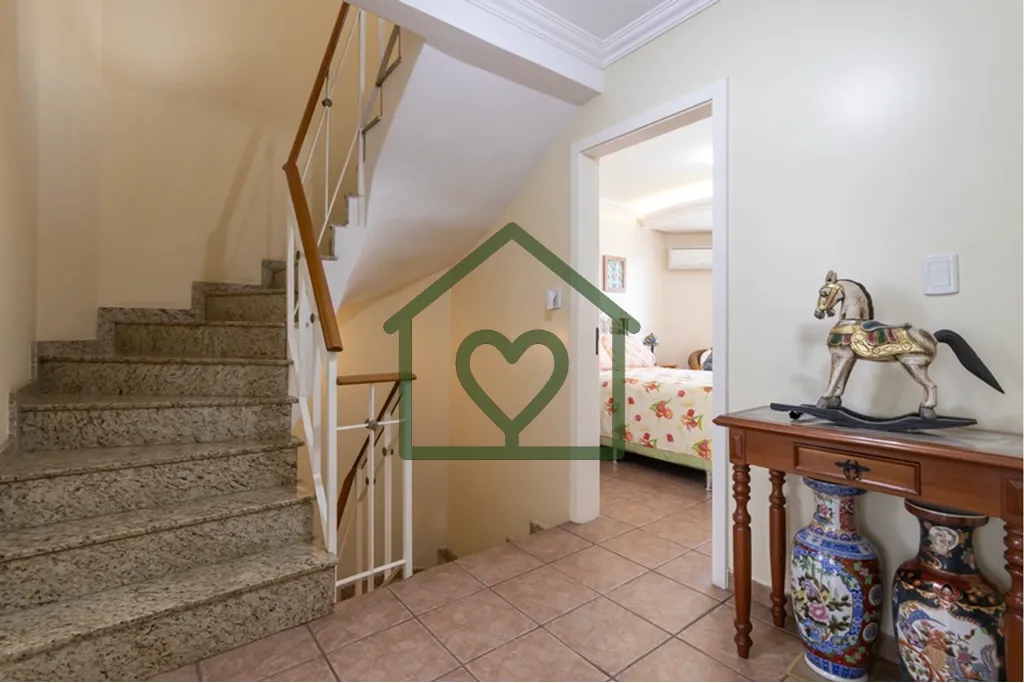 Imagem Descubra o seu novo lar! 
 
Esta incrÃ­vel casa em condomÃ­nio fechado, disponÃ­vel para venda, estÃ...