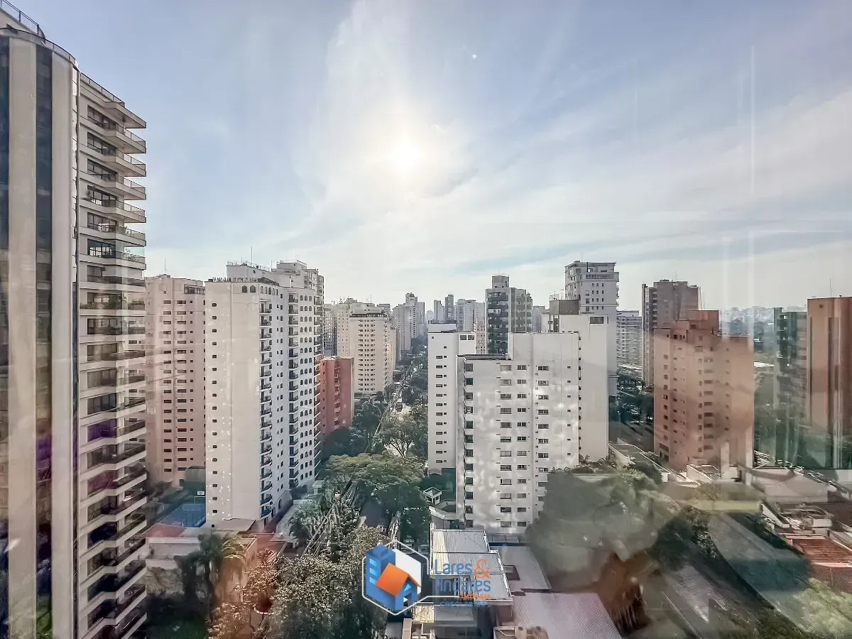Imagem Apartamento para venda em Moema com 4 quartos, sendo 4 suítes, 300m²