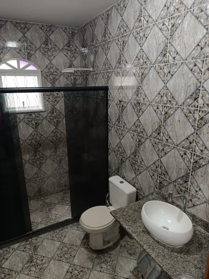 Imagem Casa em Condomínio para Venda em Itaboraí, Centro (Manilha), 4 dormitórios, 1 suíte, 2 banheiros, 1 vaga