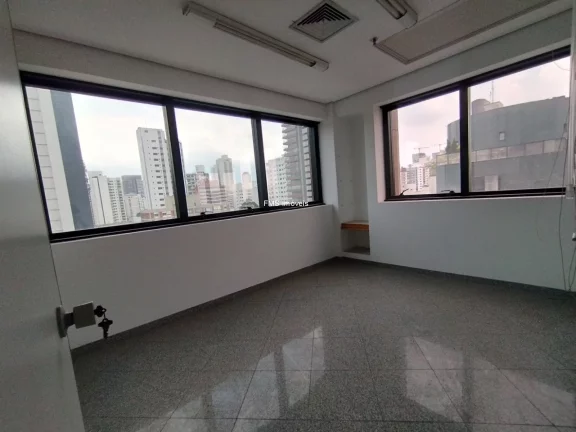 Imagem Sala com 45m² para locação no Campo Belo.