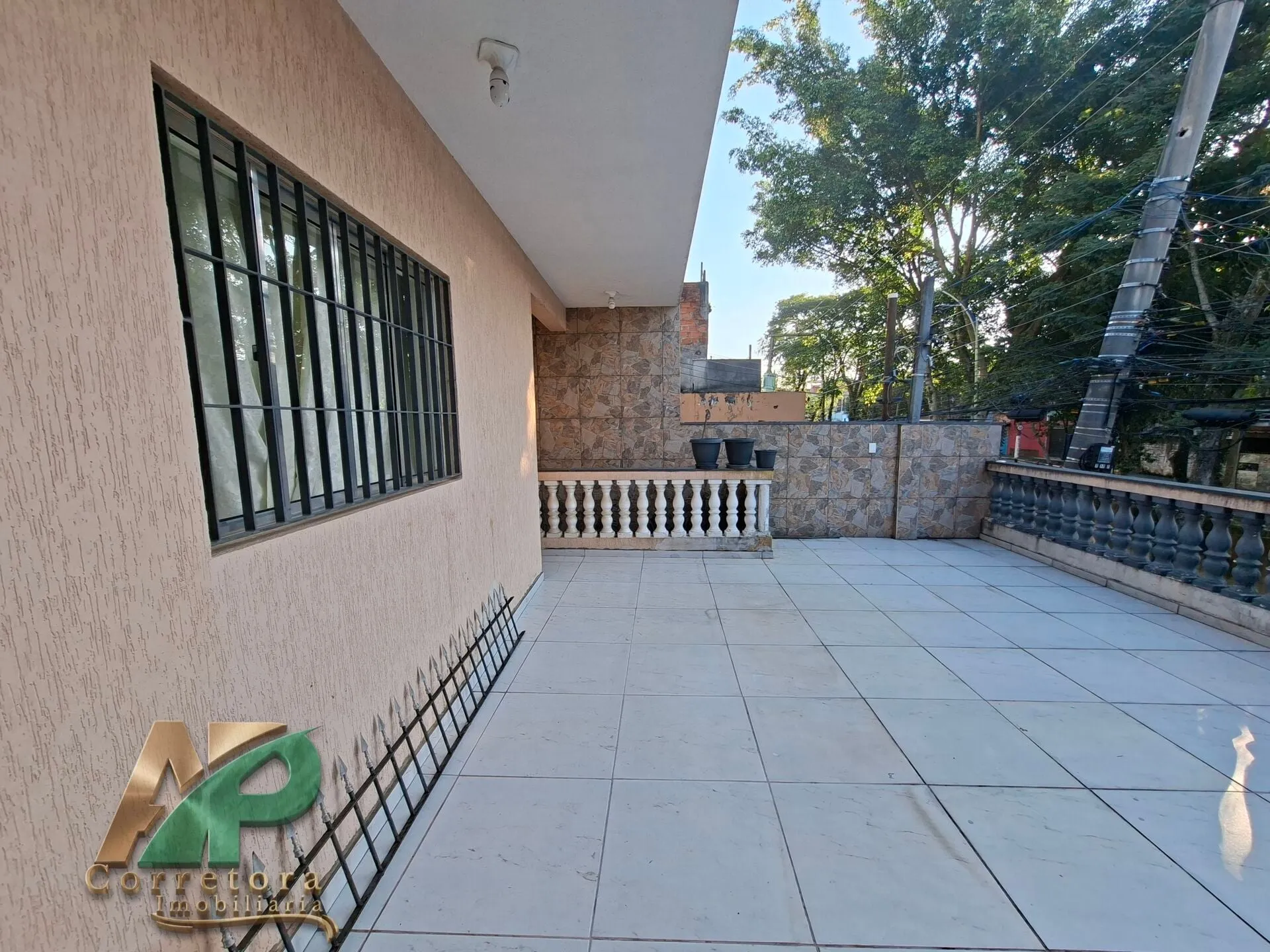 Imagem Sobrado Amplo com 208m² no Jardim Saporito Taboão da Serra
