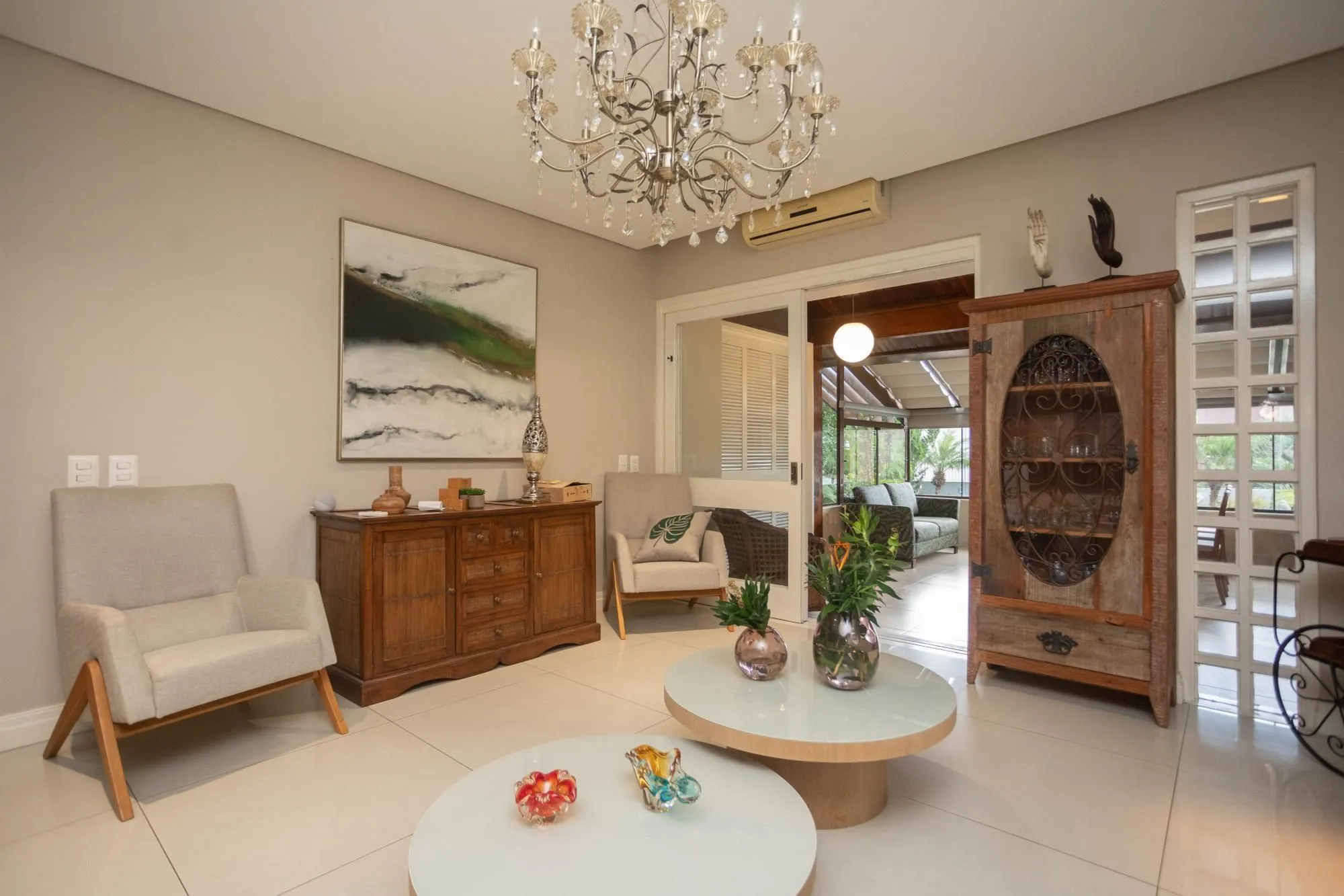 Imagem Casa com piscina no Chácara das Pedras