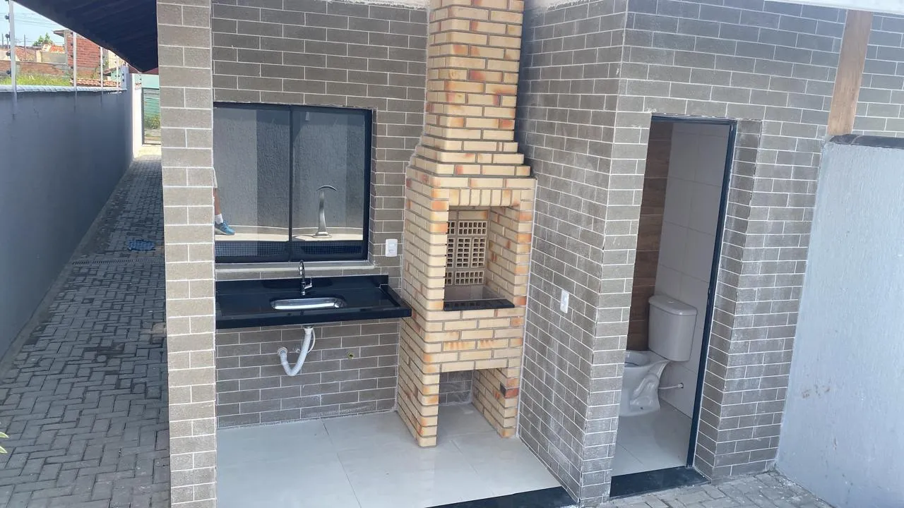 Imagem CASA NOVA COM PISCINA E ACEITA FINANCIAMENTO BANCÁRIO NO SANTA JÚLIA EM ITANHAÉM