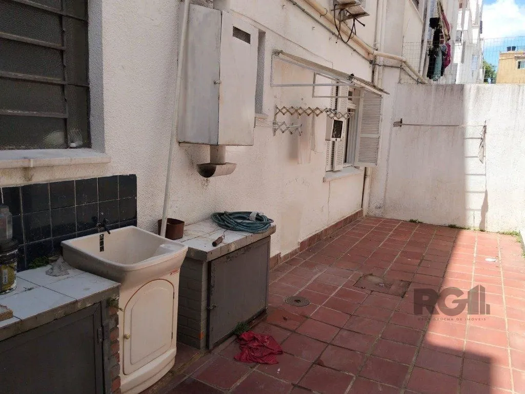 Imagem Apartamento 3 Dormitórios , dependência de empregada e vaga de garagem.