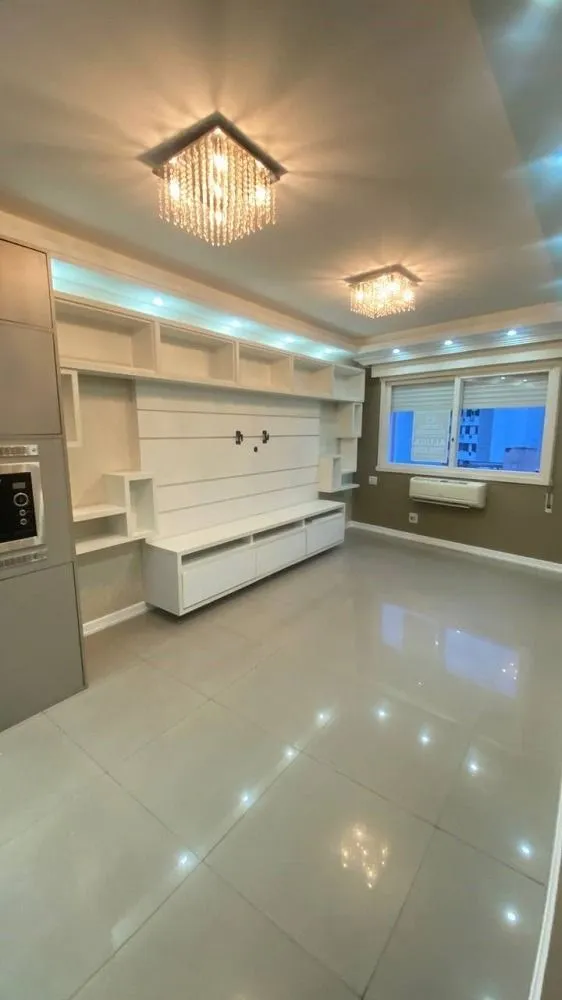 VENDA de apartamento 1dormitório com 1 vaga, mobiliado, localizado na Rua Jose do Patrocínio, Cidade Baixa, Porto Alegre.