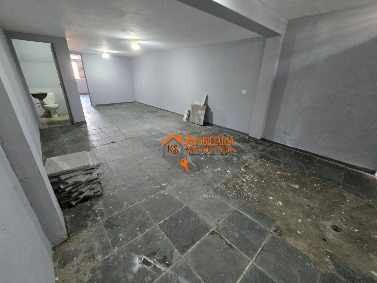 Imagem Sobrado com 2 dormitórios à venda, 174 m² por R$ 650.000,00 - Jardim Santa Cecília - Guarulhos/SP
