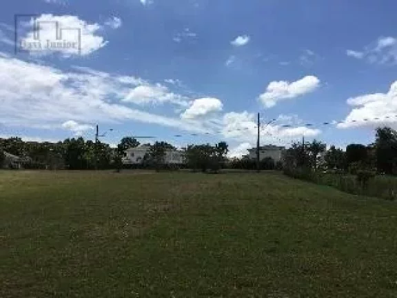 Imagem Casa com 3 dormitórios sendo 1 suite à venda, 553 m² por R$ 1.600.000 - Condomínio Vale do Lago - Sorocaba/SP