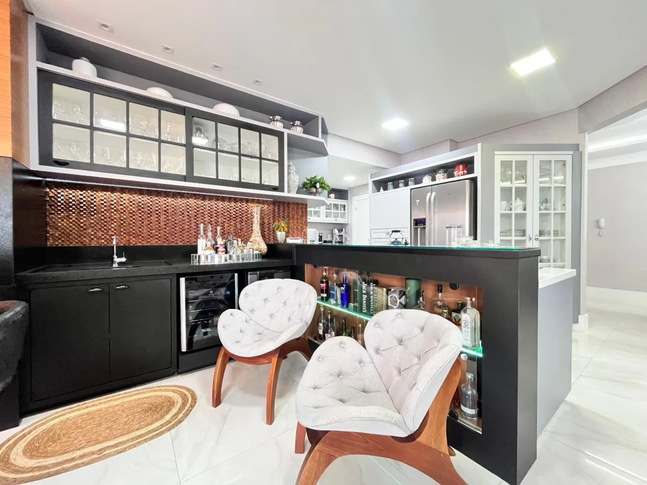 Imagem Apartamento com vista para o mar à venda com 197.9m2 por R$ 5.200.000,00