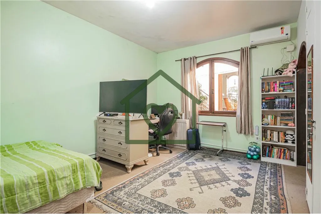 Imagem Sabe aquela casa clássica, com amplos ambientes, pronta para acolher sua família, ou sua empresa, ...