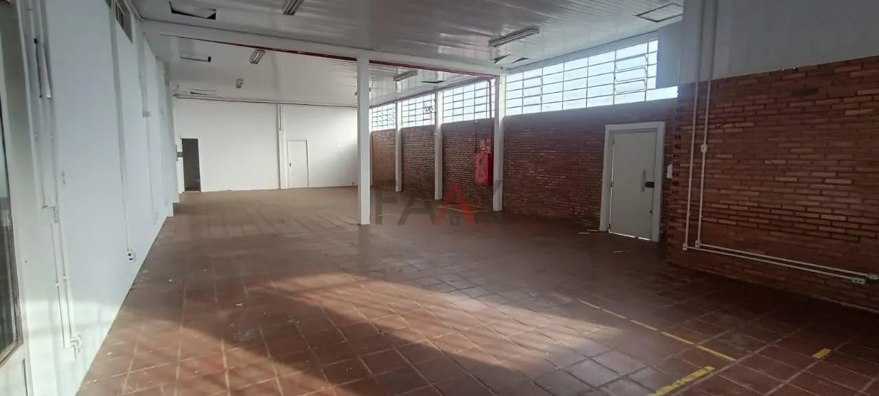 Imagem Imóvel Comercial para Locação Próximo à BR com 3.521m Construídos