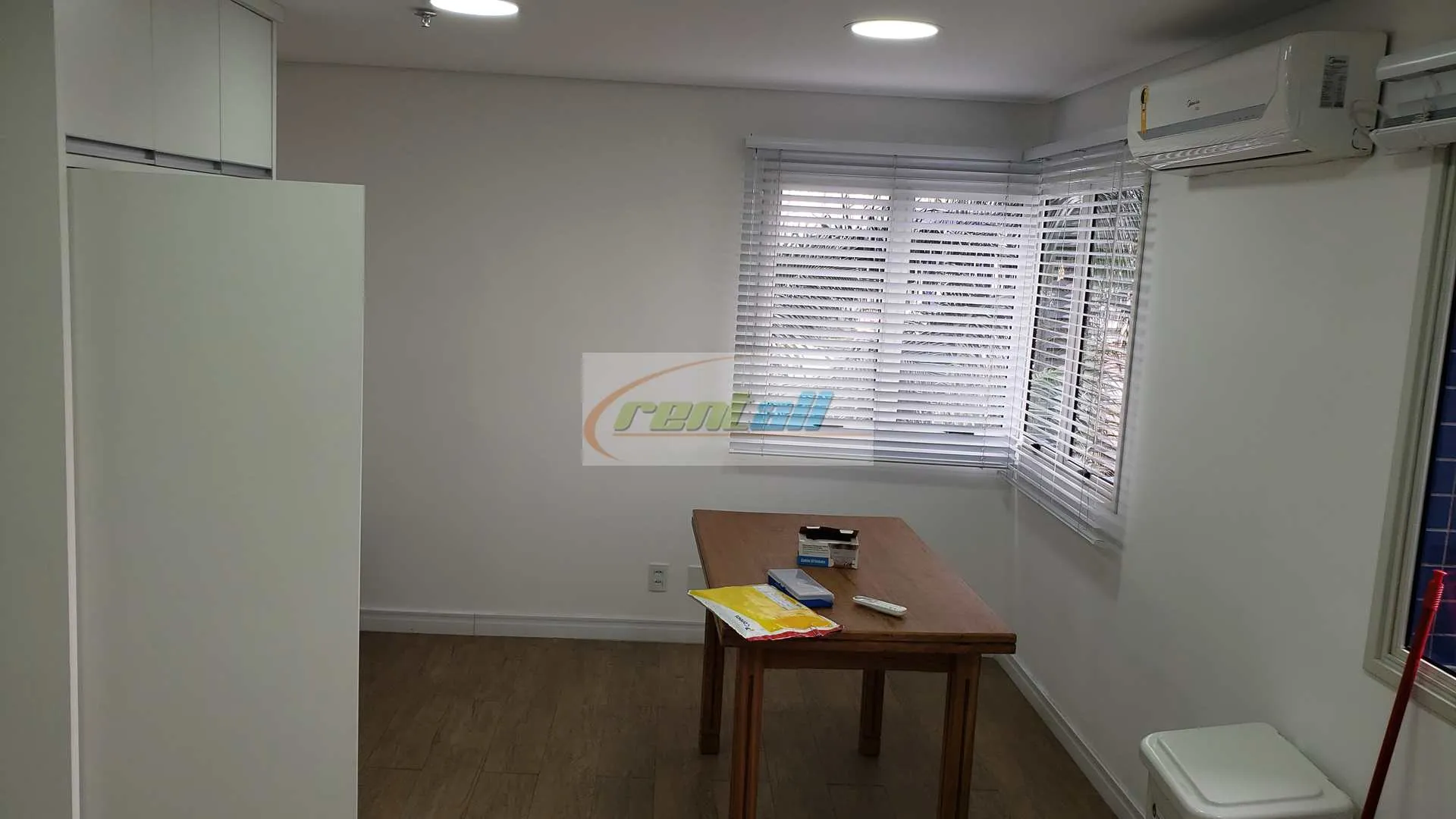 Imagem Conjunto Comercial/Sala