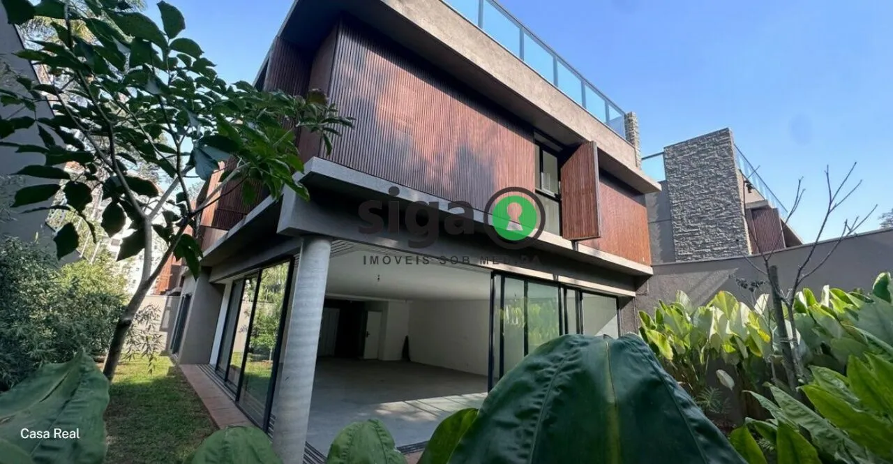 Imagem Casa em condomínio para venda no Real Parque 04 suítes, São Paulo - SP