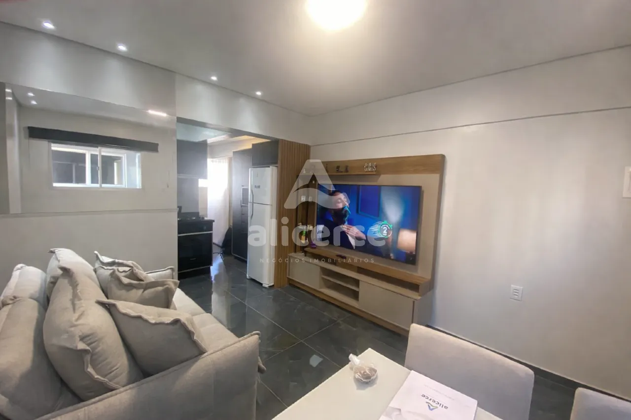 Imagem Studio à venda no Centro de Florianópolis com vista para o mar