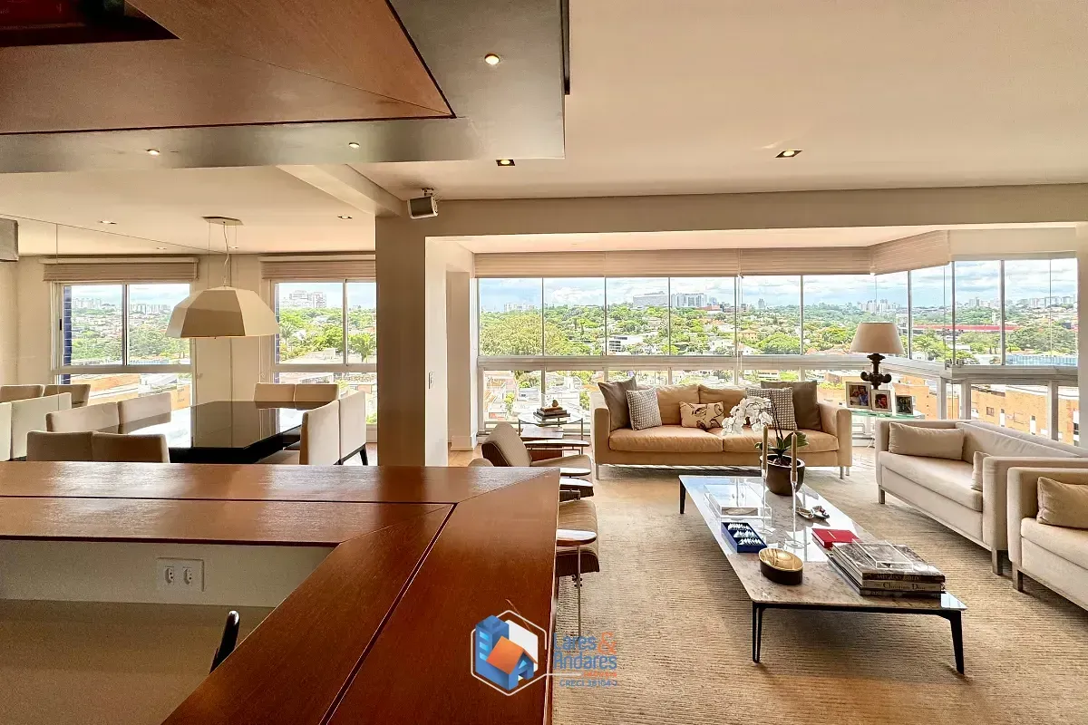 Imagem Cobertura para venda em Jardim Guedala com 3 quartos, sendo 2 suítes, 236m²