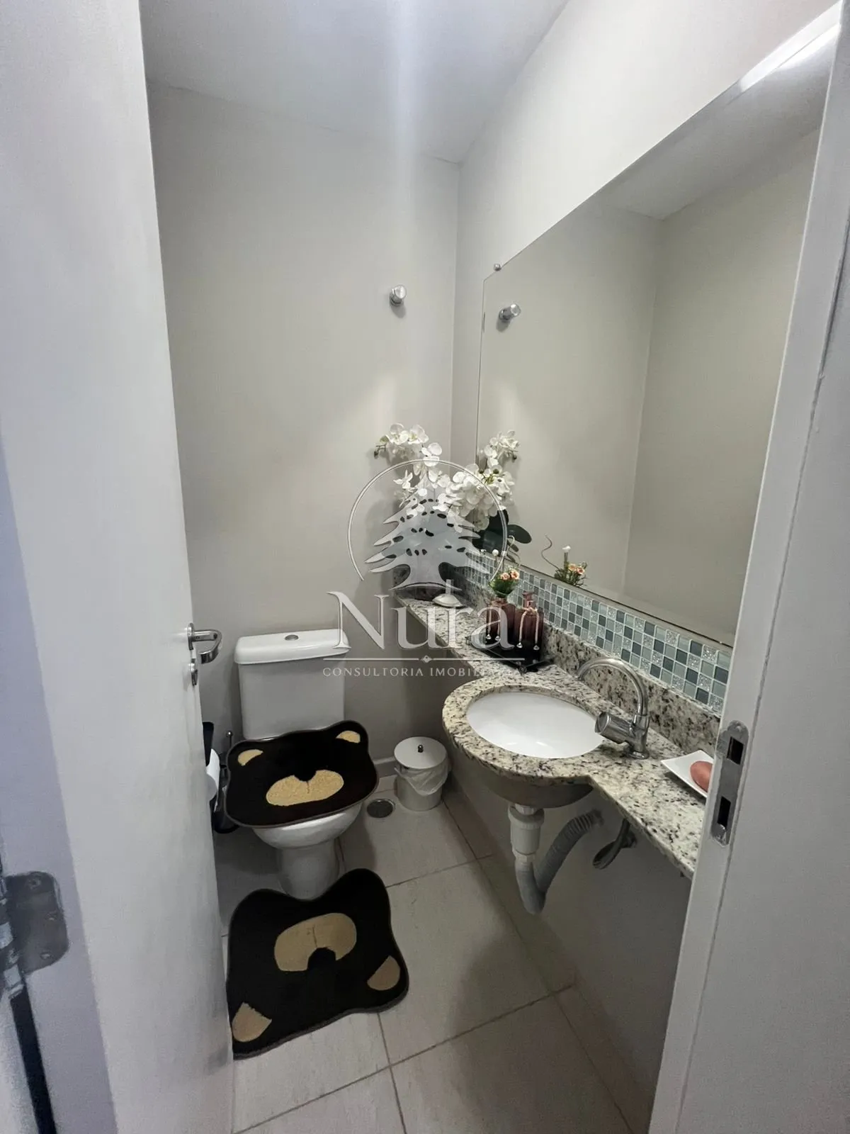 Imagem Apartamento de 3 quartos, 111m² no bairro Ponta da Praia, em Santos