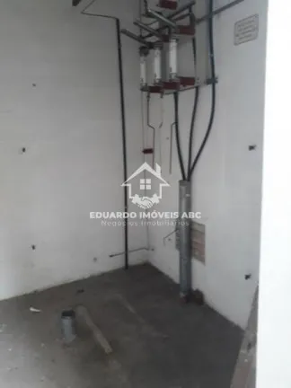 Imagem Galpão para Alugar, 621 m² em Vila Valparaíso - Santo André