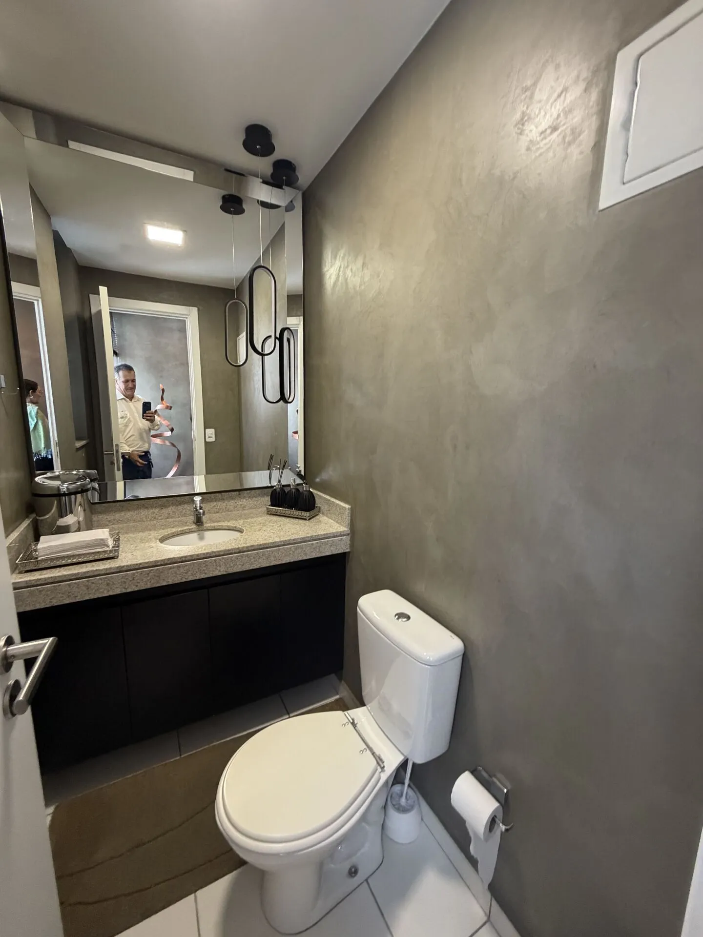 Imagem Sala comercial à venda no bairro Funcionários - Belo Horizonte/MG