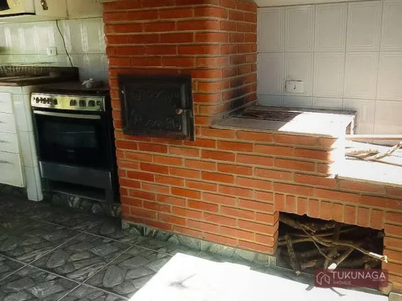 Imagem Linda Chácara - 3 Dormts- 1 Suíte - 1.205,00 m² - Piscina - Araçoiaba da Serra - Aceita Financiamento. .