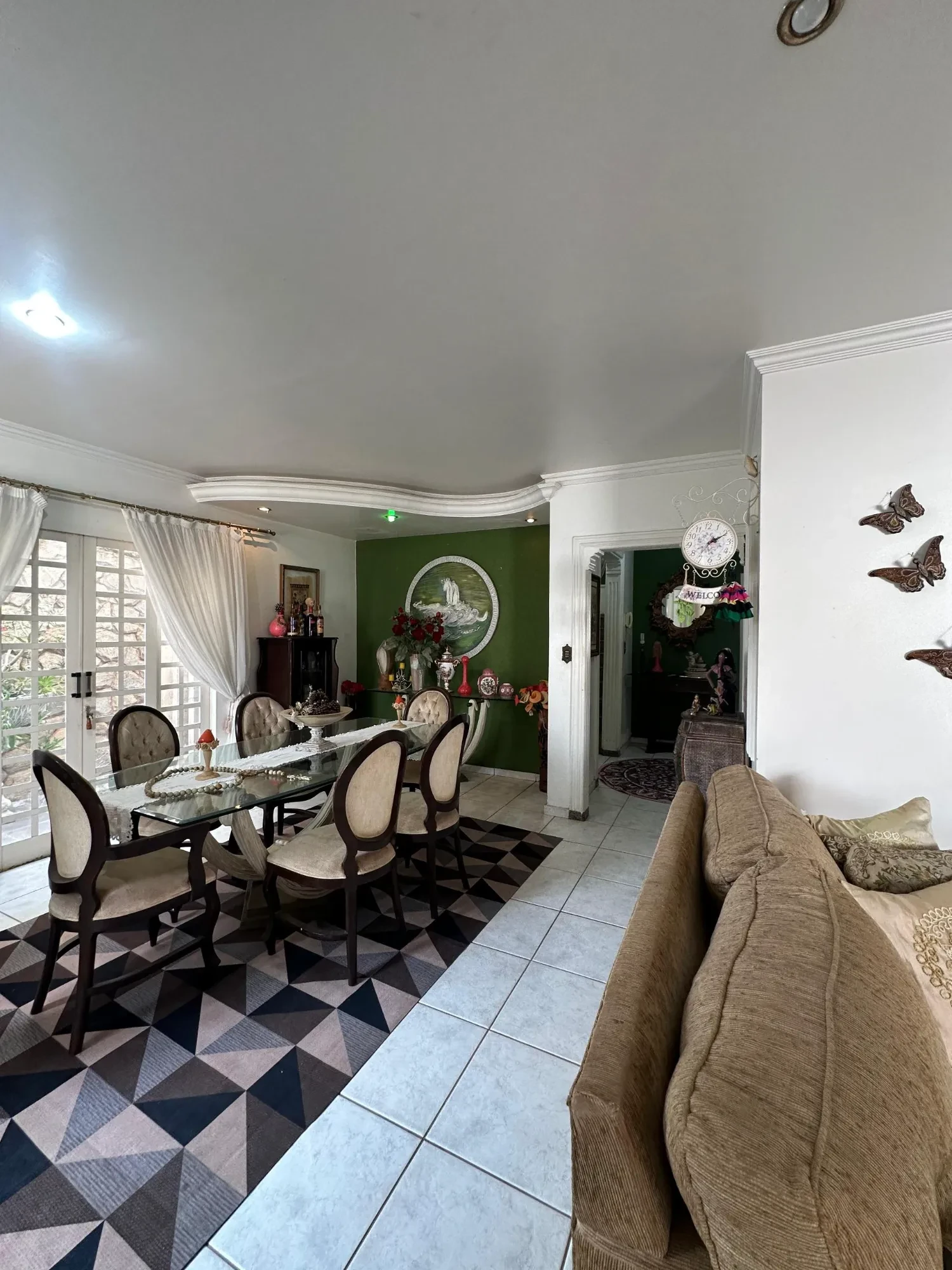Imagem Casa com 3 Quartos à Venda ou Locação, 247 m² em Jardim Itália - Cuiabá