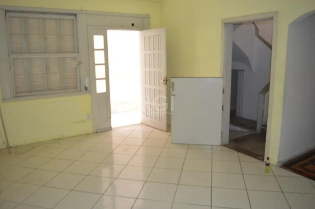 Imagem Sobrado para Locação/Aluguel - 300m², 20 dormitórios, Floresta