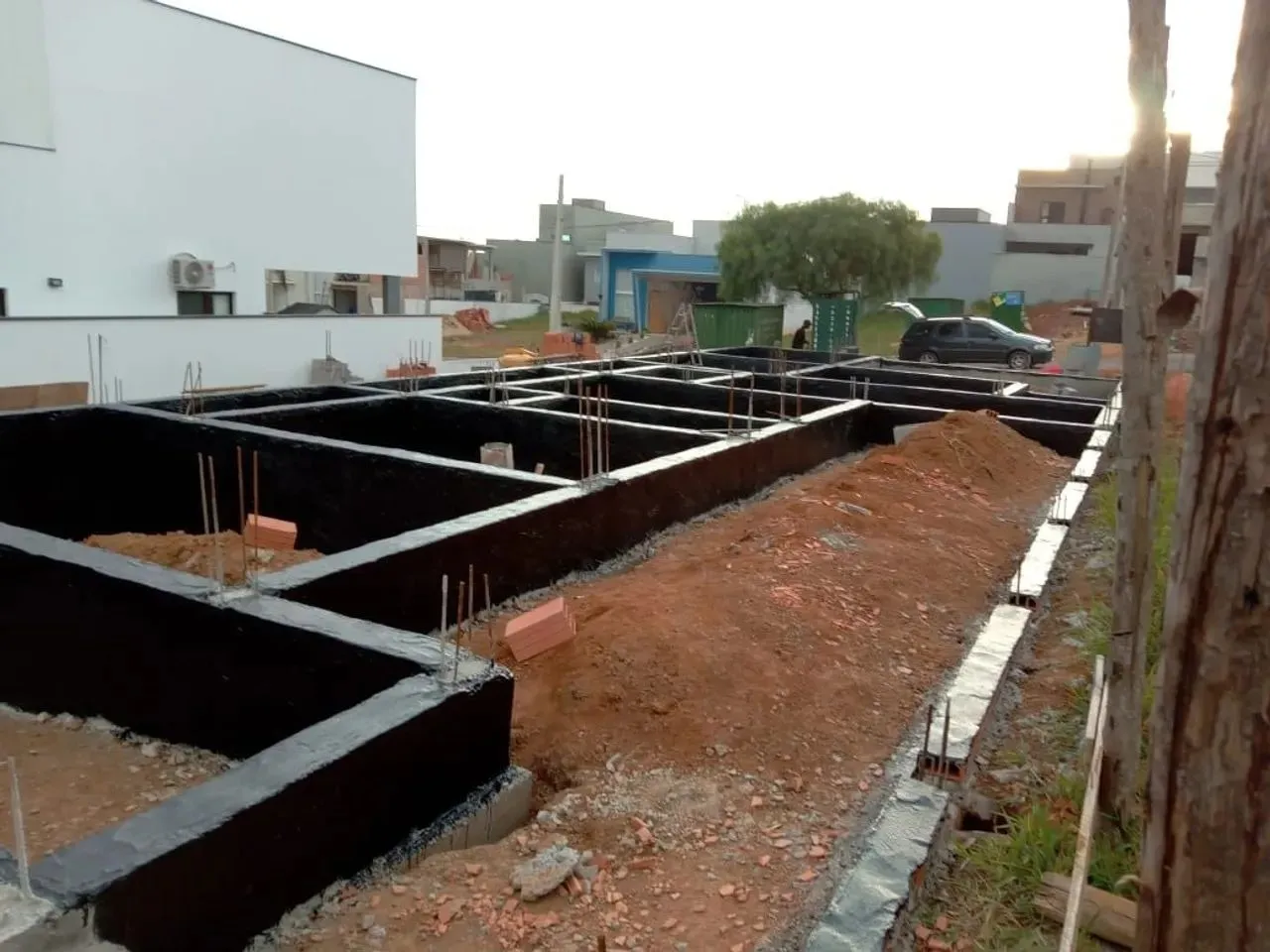 Imagem Impecável casa em condomínio à venda em Sorocaba-SP, Jardim Novo Horizonte: 3 quartos, 2 salas, 3 banheiros, 138m², 3 vagas.