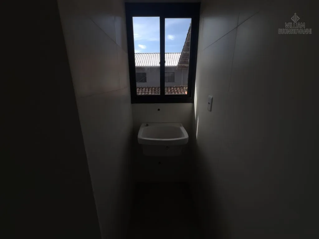 Imagem CASA SOBREPOSTA EM CONDOMÍNIO NA PRAIA GRANDE | ENTRADA A PARTIR DE R$ 6 MIL!