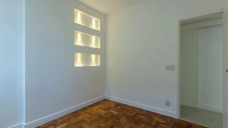 Imagem Apartamento 71M², 2Q, 1 Suíte, 2 Banheiros, Playground, Armários.