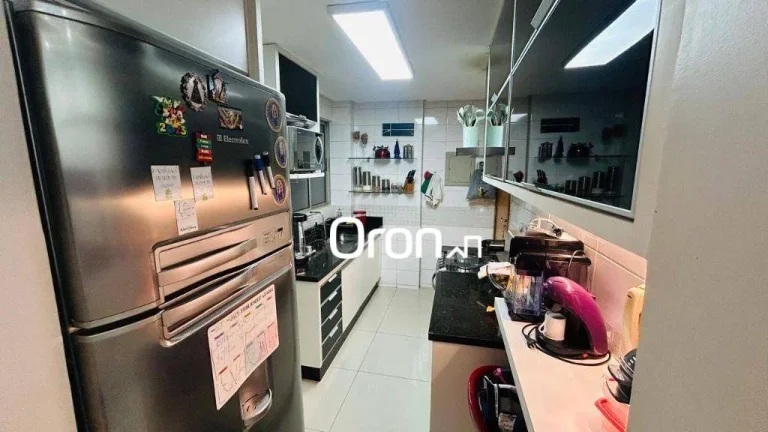 Imagem Apartamento mobiliado com 3 dormitórios à venda, 90 m² por R$ 690.000 - Alto da Glória - Goiânia/GO