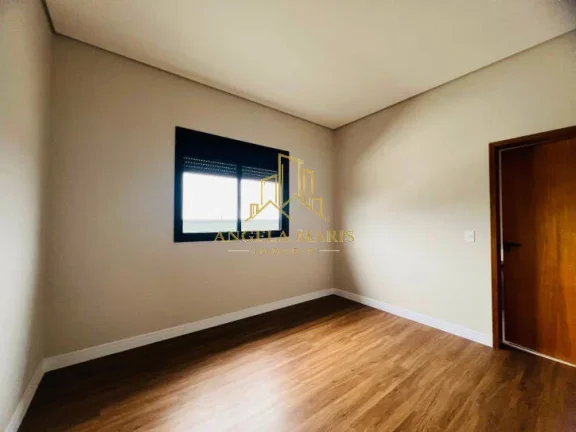 Imagem Casa Sobrado, 4 dormitórios ( 4 suítes), 2 vagas, Condomínio Aruana, Bairro Floresta - Sjc.