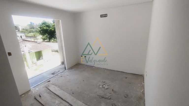 Imagem Sobrado à venda Uberaba Curitiba PR