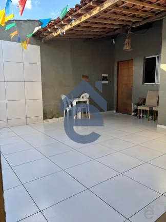 Imagem Casa à venda no Recanto das Águas, parte alta da cidade, 3/4, reformada.