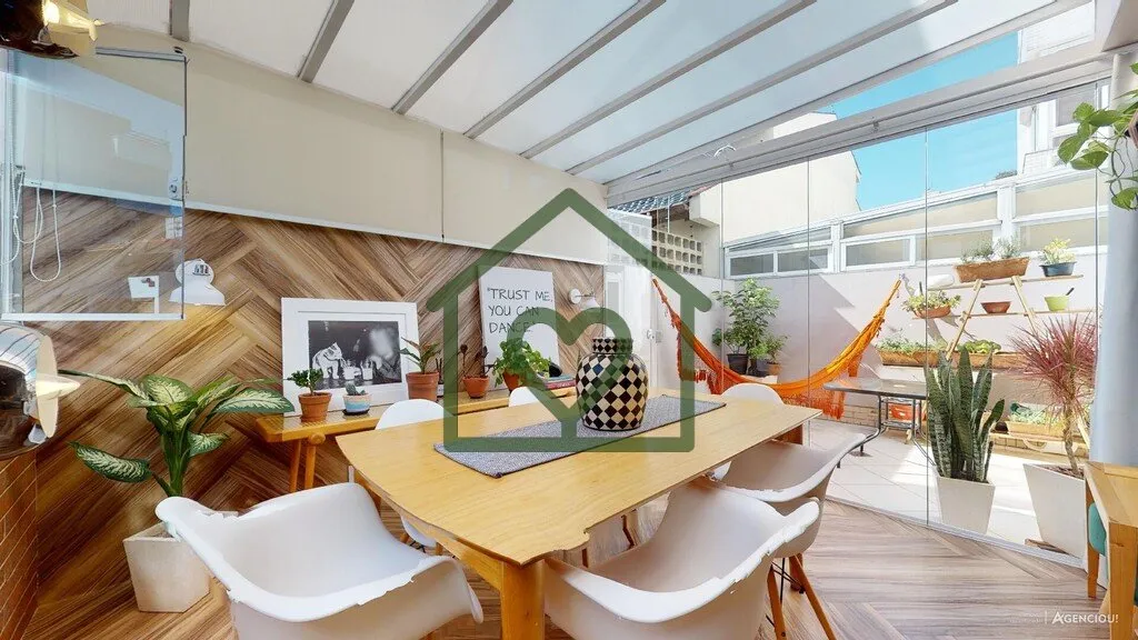 Imagem Amplo apartamento de 100,16 m² distribuídos em uma planta muito sofisticada. O imóvel conta com 2...