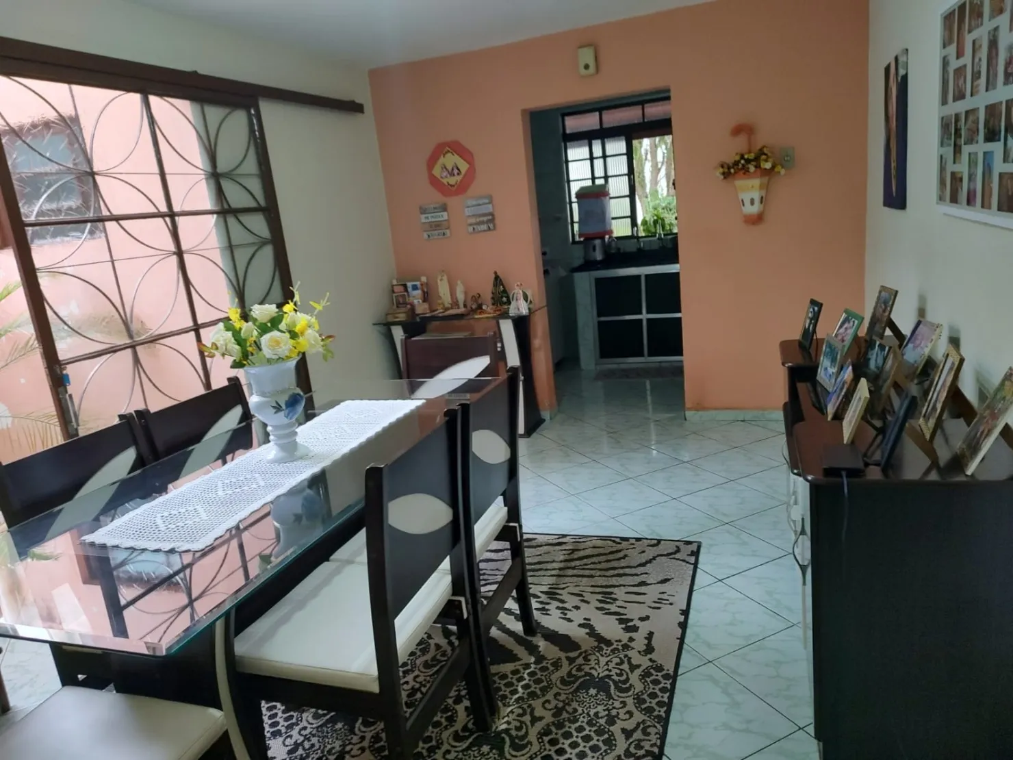 Imagem Casa à venda 3 Suites, 2 Vagas, 300M², Crispim, Pindamonhangaba - SP