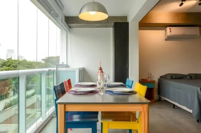 Imagem Apartamento novo. Lindo studio de 52M² - Brooklin. Mobiliado com moderna decoração. Possui vaga de garagem.