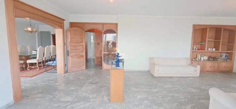 Imagem Apartamento exclusivo 1 por andar, 370 m², 4 quartos (2 suítes), varanda com jardim de inverno, vis