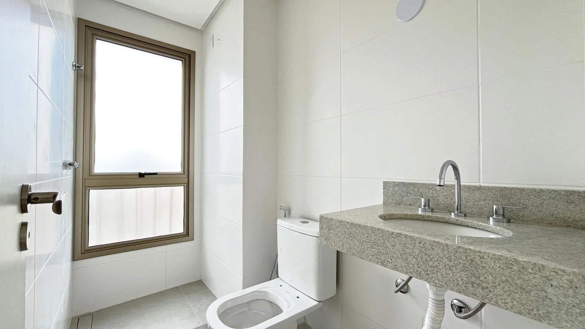 Imagem apartamento - 2 dorms - 2 vagas - 88 m² - Menino Deus