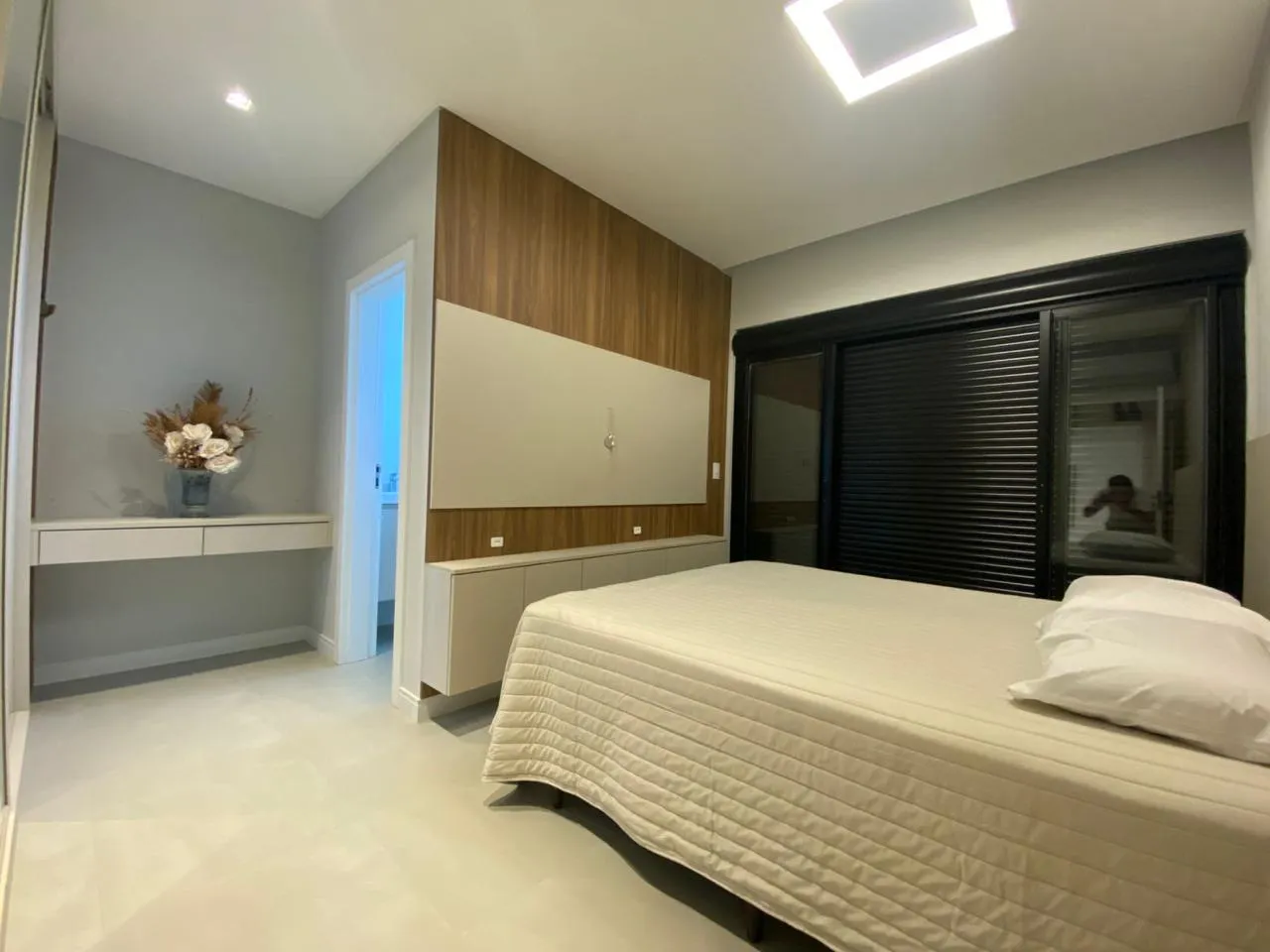 Imagem Apartamento à venda com 160m2 por R$ 2.800.000,00