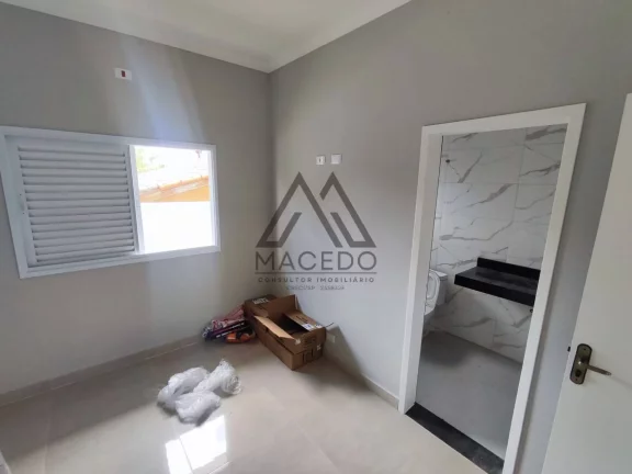 Imagem Belíssima casa com 3 suítes no Ninho Verde 1 - Entrega em Maio-25