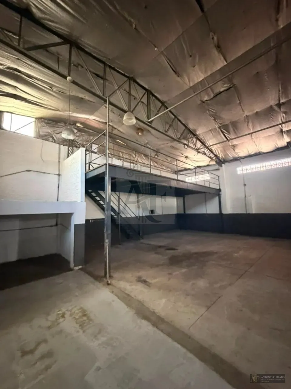 Imagem Comercial para alugar em Guaiaúna, São Paulo
