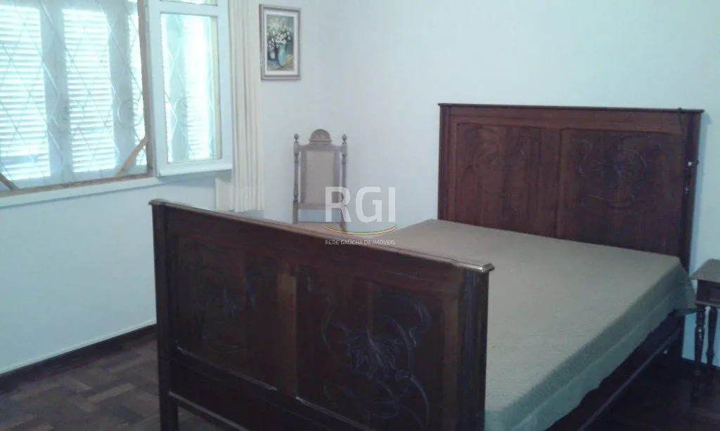 Imagem Sítio para Venda - 230m², 3 dormitórios, sendo 1 suites, 4 vagas - Centro