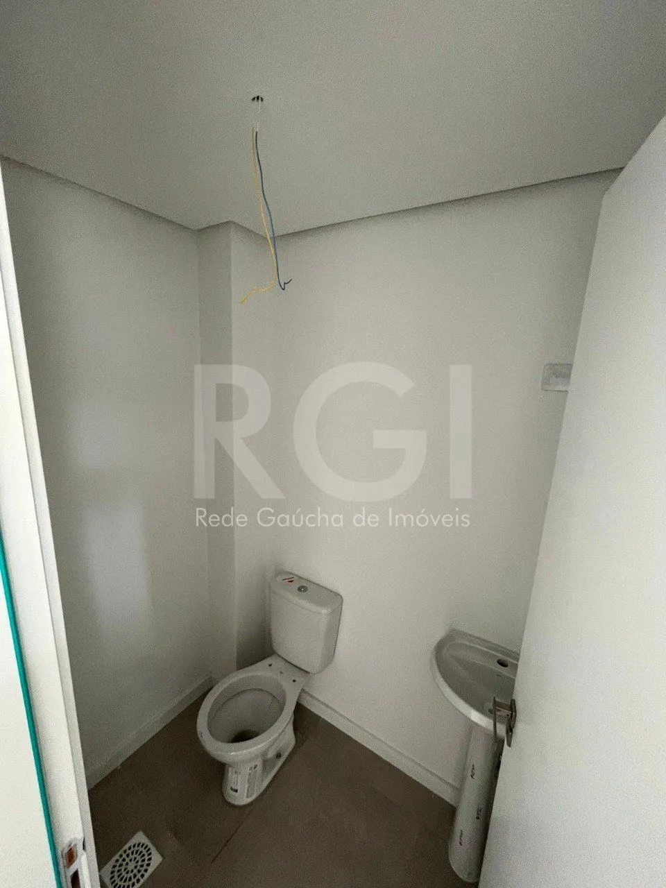 Imagem Apartamento com 3 Quartos e 3 banheiros à Venda, 129 m² Centro de Tramandaí