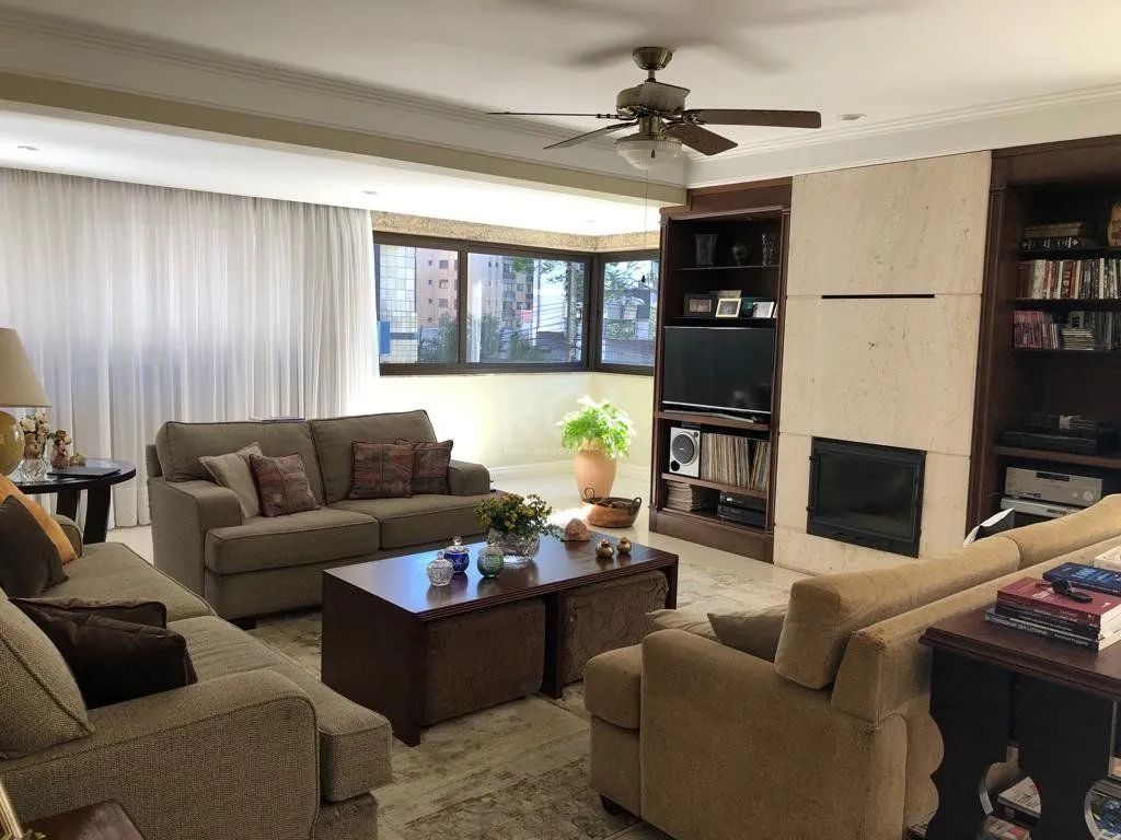 Imagem Apartamento para Venda - 229.05m², 3 dormitórios, sendo 3 suites, 4 vagas - Bela Vista