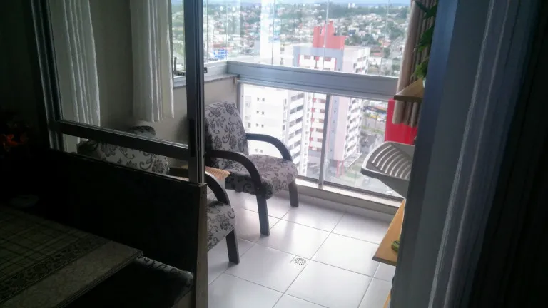 Imagem Apartamento com 2 Quartos à Venda, 82 m² em Centro - Criciúma