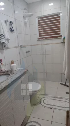 Imagem Casa de 3 dormitórios sendo 1 suíte, 3 banheiros, 2 vagas, com 120m² em dos Casa, São Bernardo do Campo