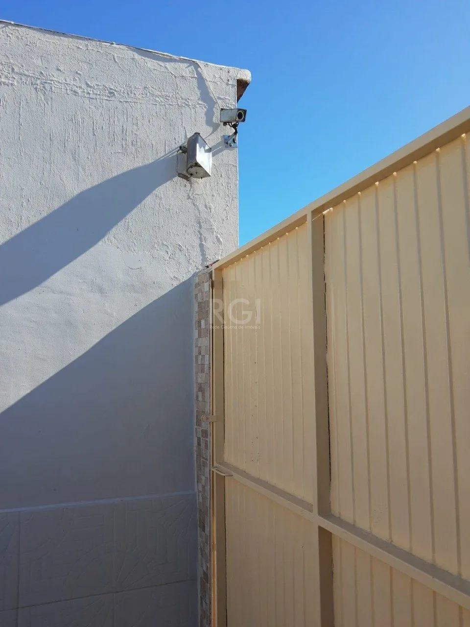Imagem Casa para Venda - 103.38m², 2 dormitórios, sendo 1 suite, 3 vagas - Cecília, Poa